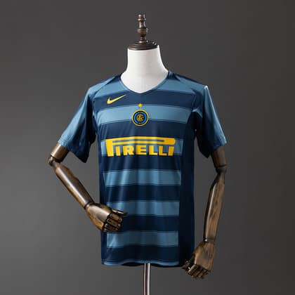Inter de Milán Retro Tercera 04/05