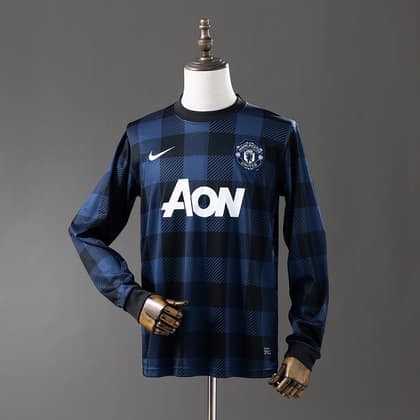 Manchester United Retro 13/14 Manga larga (Negra)