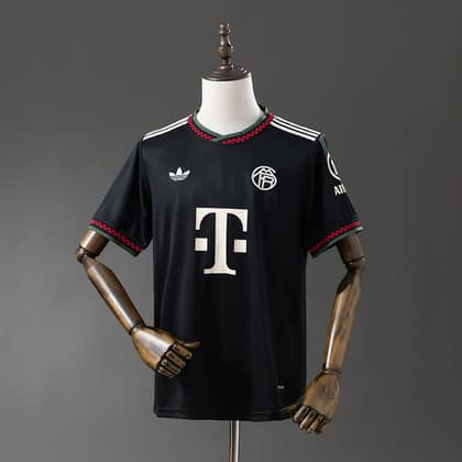 Bayern de Múnich Tercera 25/26