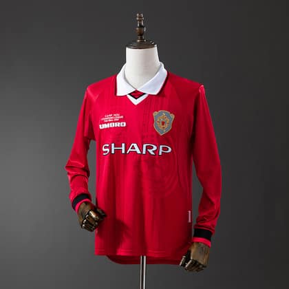 Manchester United Retro 99/00 Manga larga