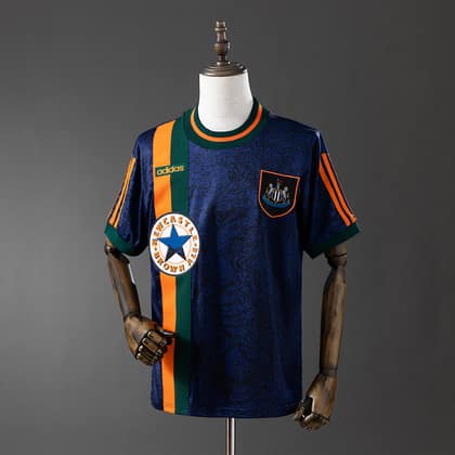 Newcastle United Retro Visitante 97/98