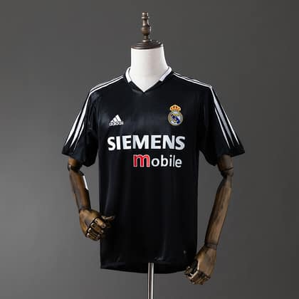 Real Madrid Retro Tercera 04/05
