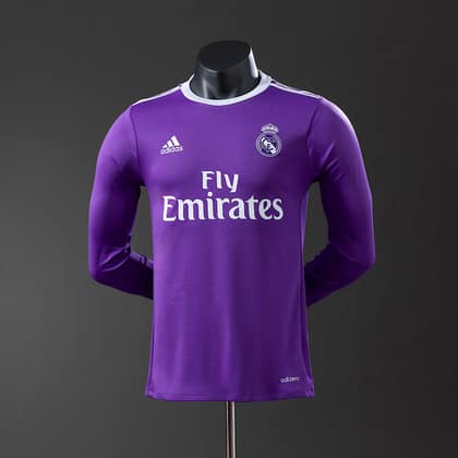 Real Madrid Retro Visitante 16/17 Manga larga