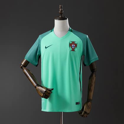 Portugal Retro Visitante 2016