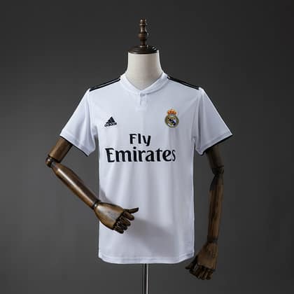 Real Madrid Local 18/19