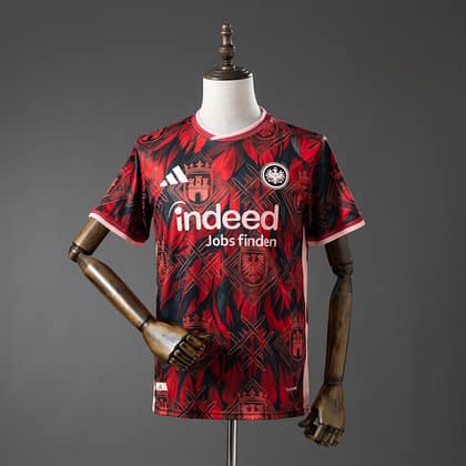Eintracht Frankfurt Edición especial 26/27