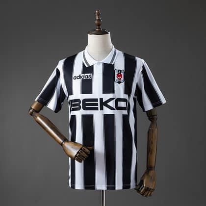 Beşiktaş Retro Visitante 96/97