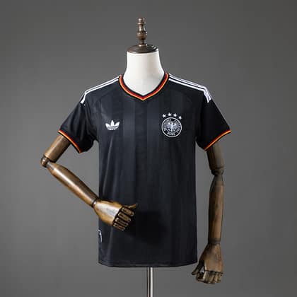 Alemania Edición especial 26/27 (Negra)