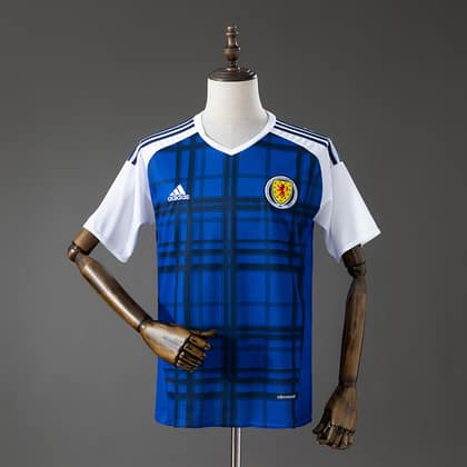 Escocia Retro 16/17