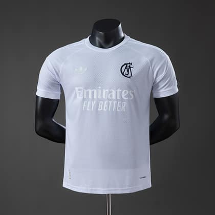 Real Madrid 125 aniversario Player
