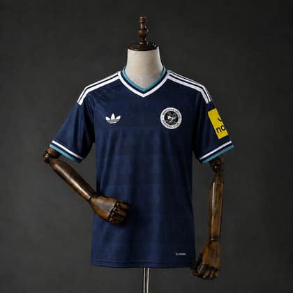 Newcastle United Visitante 26/27